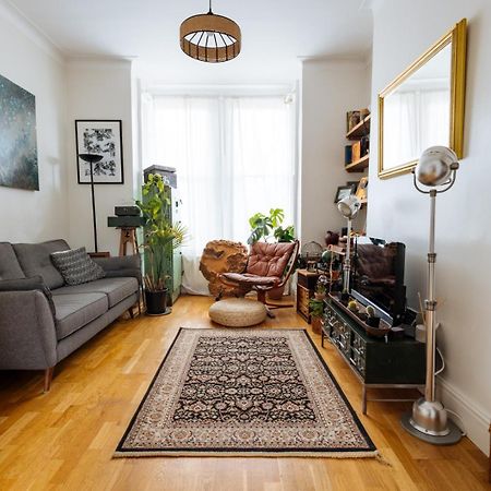 Unique Private Apartment W/ Easy Access To Central London Eksteriør billede